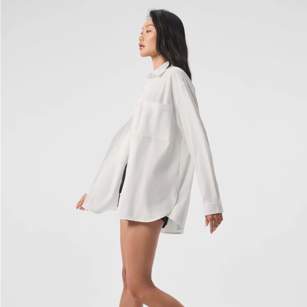 Alo Yoga Dreamscape Button Down